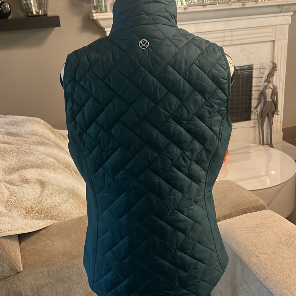 ๐ Daily Sports DS Bonnie Nori Green Padded Vest - Picture 8 of 17